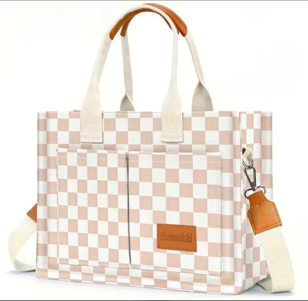 15 Item Custom Tote Bundle